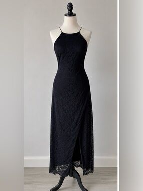 Love by Design NWT Black Vesta Lace Maxi Dress L
